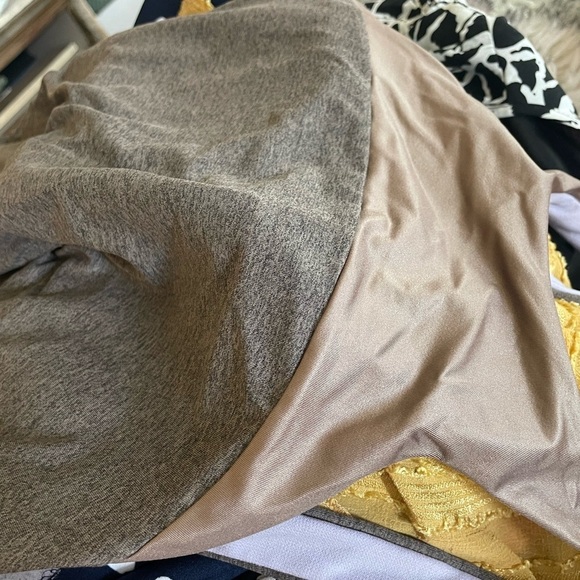 Prana
Catrin Tankini Swim Top - Women's size M muted truffle color - Picture 4 of 9